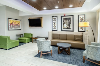 Holiday Inn Express & Suites Olathe South By Ihg,Kansas City>>Johnson,3 star