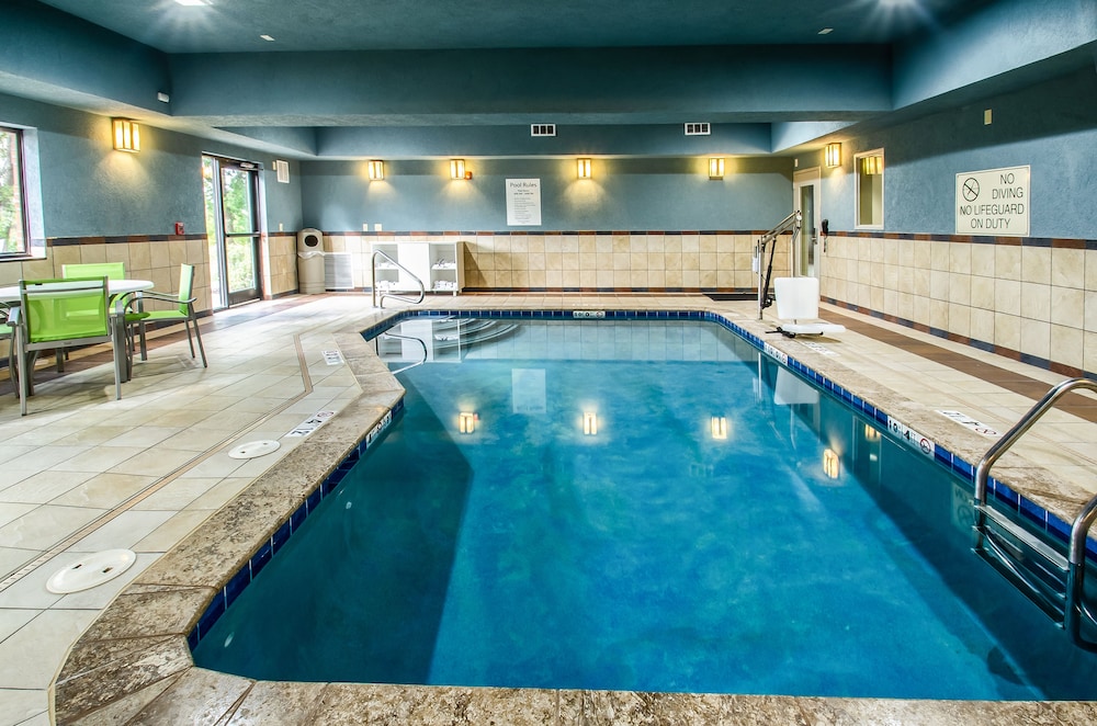 holiday inn express and suites olathe south by ihg