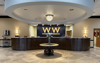 historic whispering woods hotel and conference center