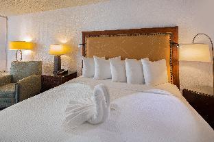 historic whispering woods hotel and conference center