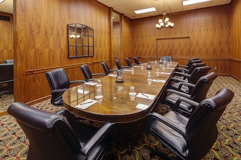 historic whispering woods hotel and conference center