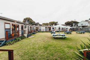 beach holiday apartments