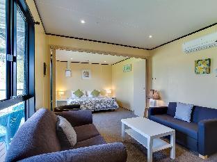beach holiday apartments