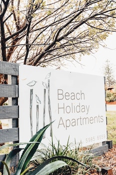 beach holiday apartments