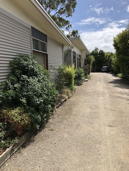 beach holiday apartments
