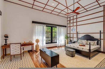 lux 3br villa in siolim 4km to beach wadi house