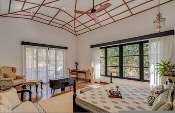 lux 3br villa in siolim 4km to beach wadi house