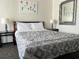 Cooks Endeavour Motor Inn,Coolangatta>>Banora Point,3 star