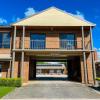 holbrook town centre motor inn