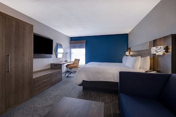 holiday inn express and suites central omaha by ihg
