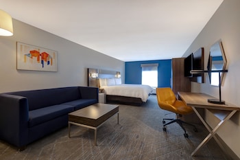 holiday inn express and suites central omaha by ihg