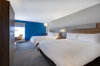 holiday inn express and suites central omaha by ihg