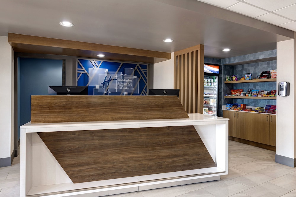 holiday inn express and suites central omaha by ihg