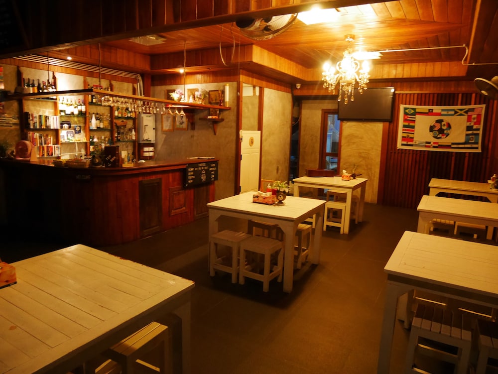 the noi guesthouse koh lipe