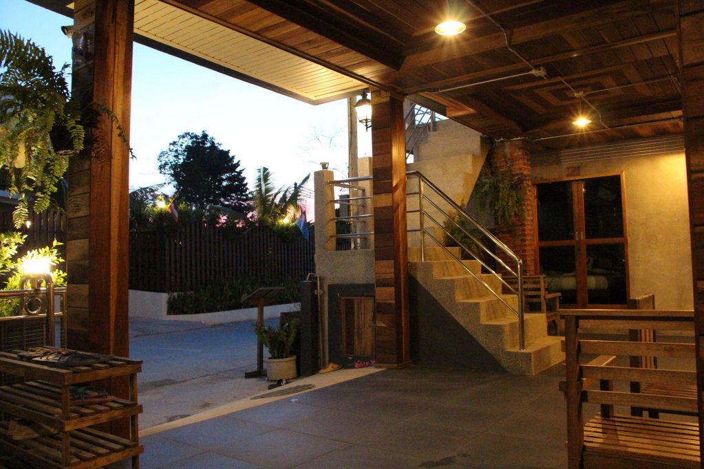the noi guest house and restaurant