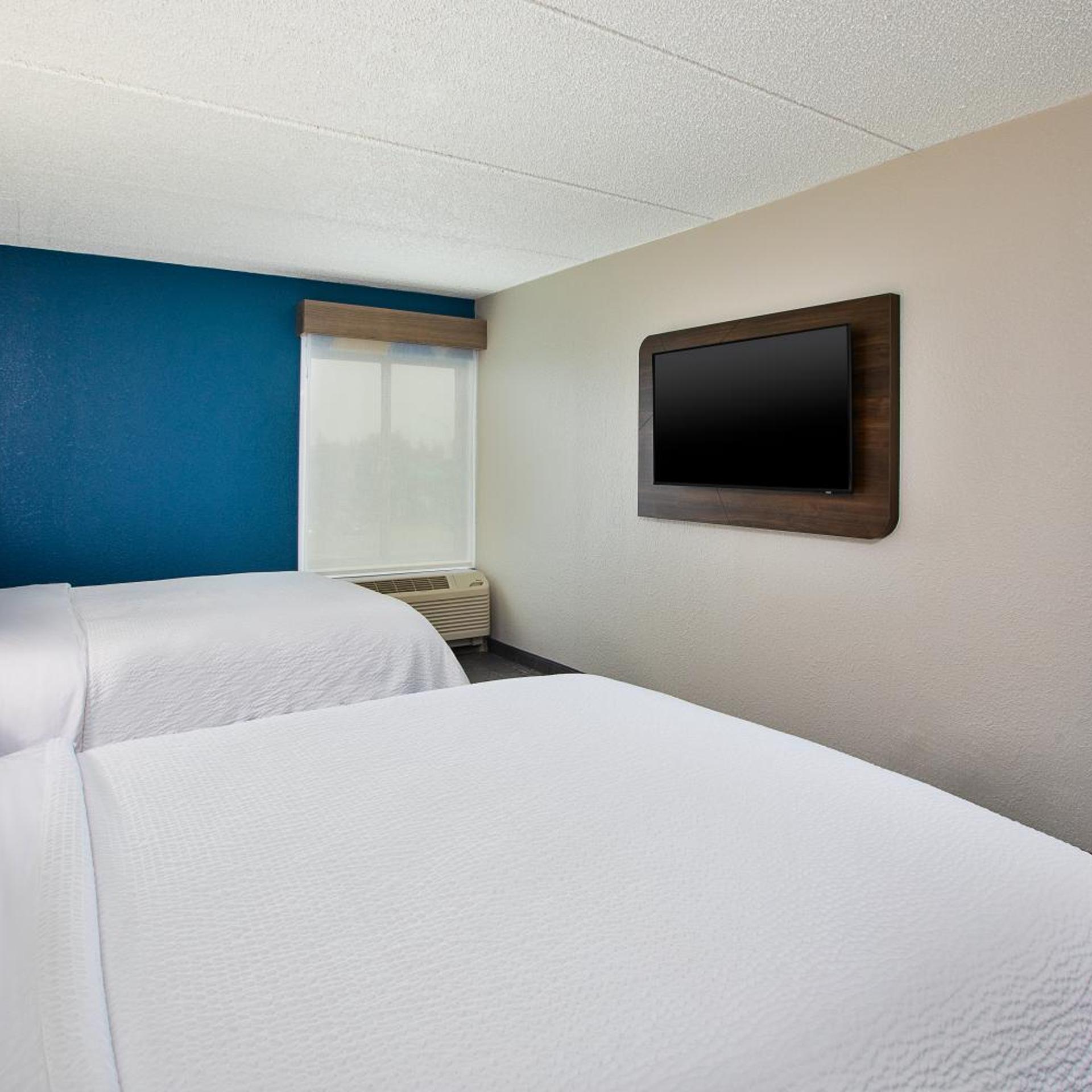 holiday inn express and suites eden prairie minneapolis