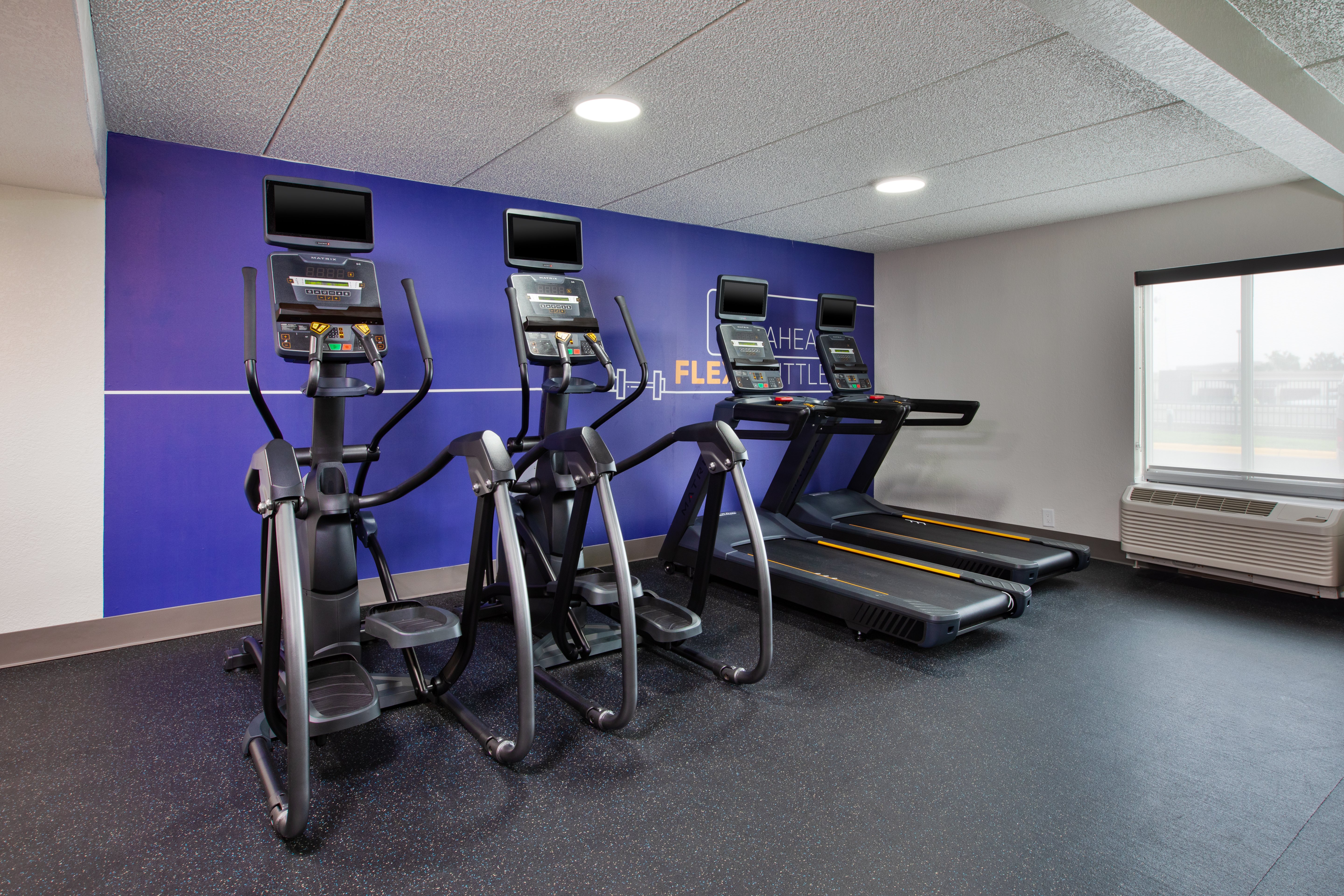 holiday inn express and suites eden prairie minneapolis