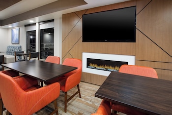 Holiday Inn Express & Suites Eden Prairie - Minneapolis,Near Eden Prairie Center,3 star