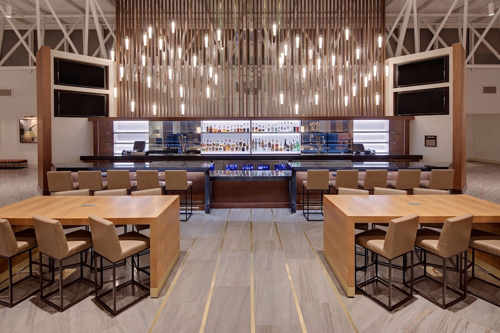 hilton nashville marriott