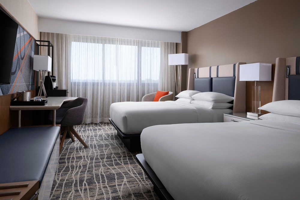 hilton nashville marriott