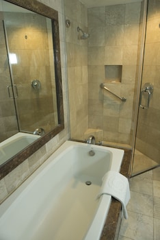 sheraton chihuahua soberano