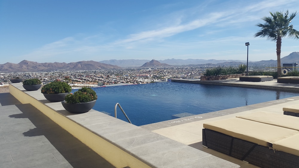 sheraton chihuahua soberano