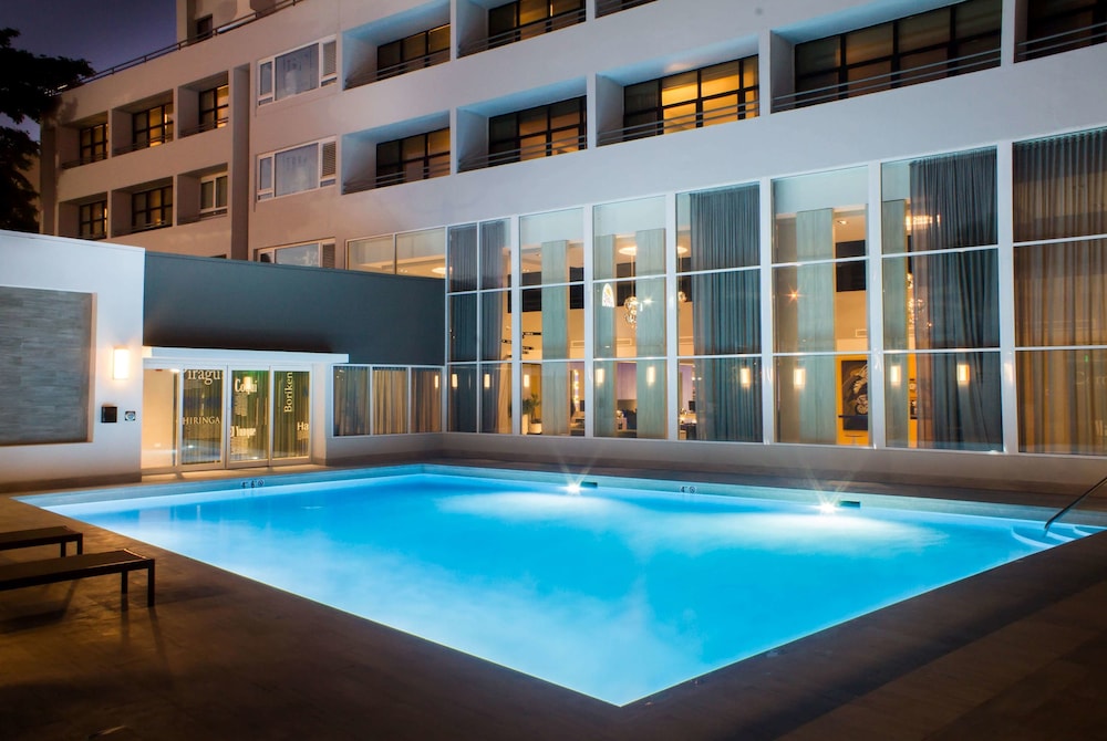 Tryp By Wyndham Isla Verde,Carolina>>Cangrejo Arriba,3.5 star