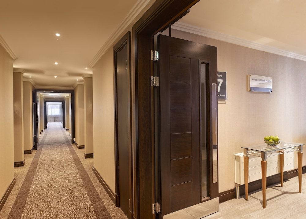 doubletree by hilton hotel woking