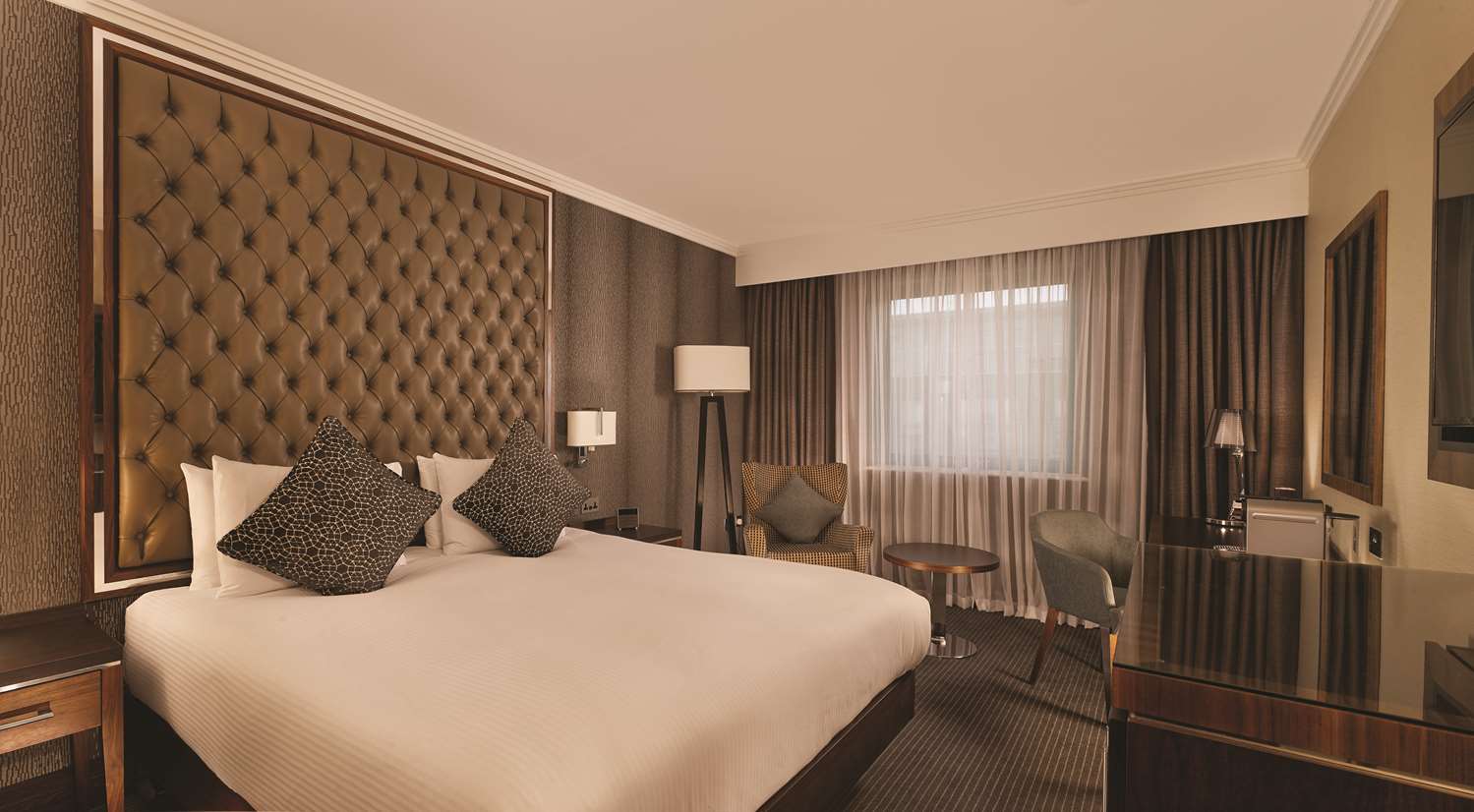 doubletree by hilton hotel woking