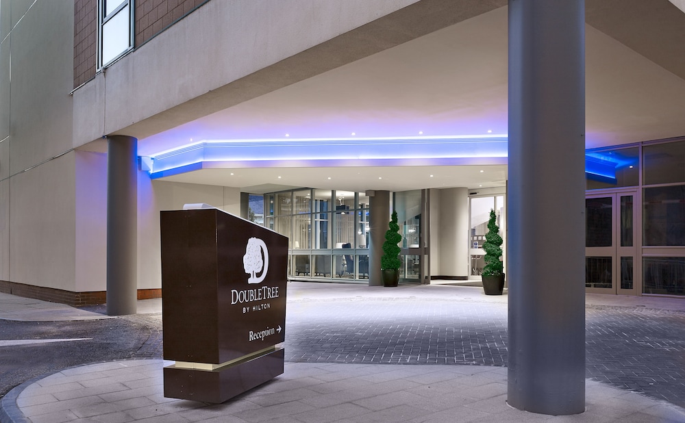 doubletree by hilton hotel woking