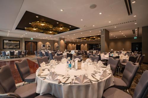 doubletree by hilton hotel woking
