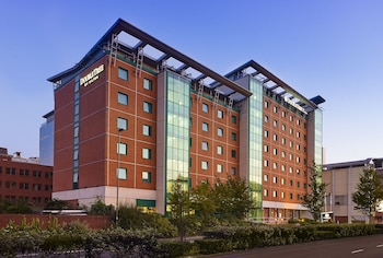 doubletree by hilton hotel woking