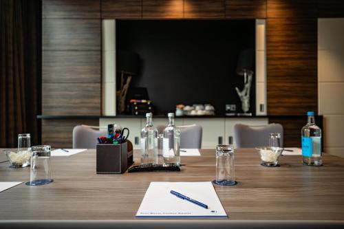 doubletree by hilton hotel woking