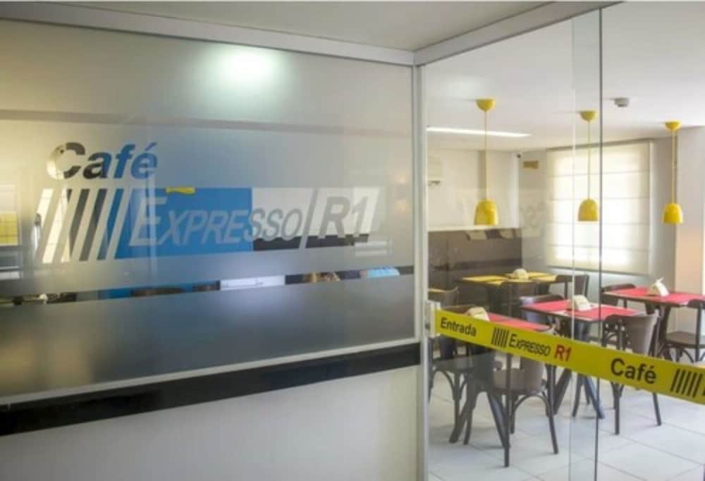 expresso r1 hotel