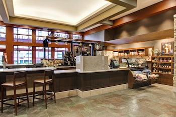 doubletree fallsview resort and spa by hilton niagara falls