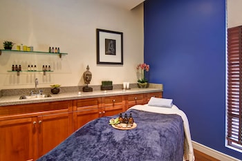 doubletree fallsview resort and spa by hilton niagara falls