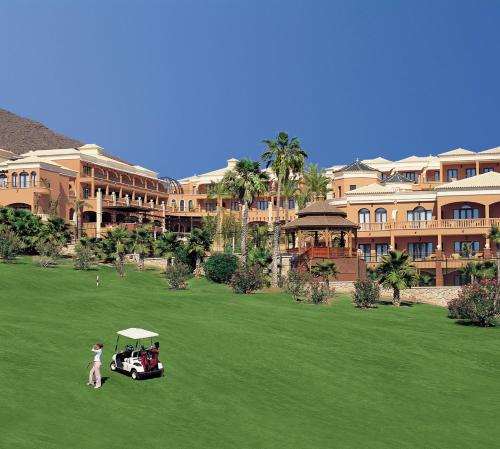 hotel las madrigueras golf resort and spa adults only