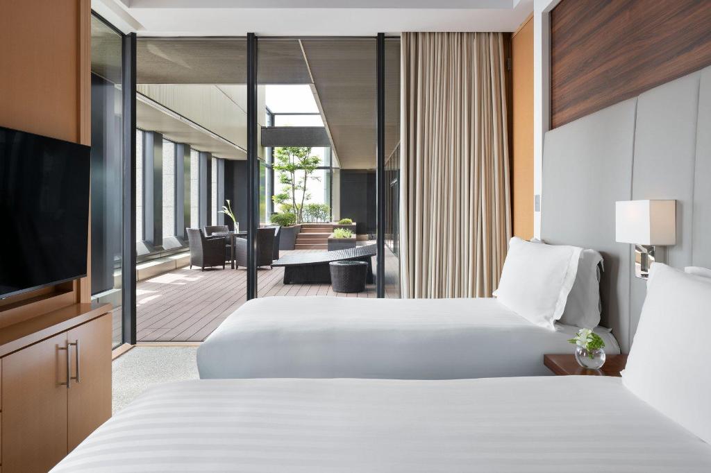 intercontinental osaka by ihg