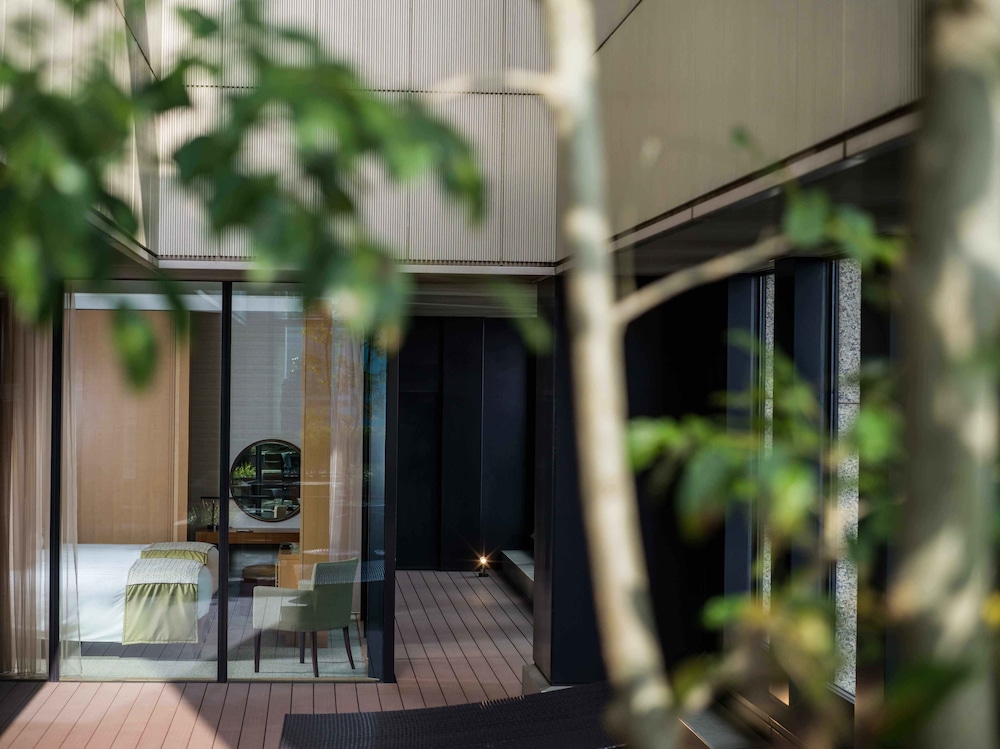 intercontinental osaka by ihg