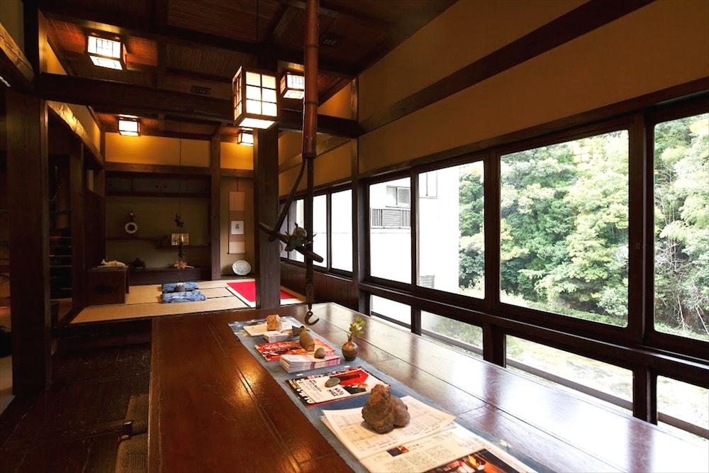 shinshiro