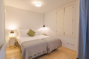 studio ideal for smaller groups