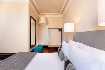Cozy Studio In Porto With Modern Amenities,Sa Da Bandeira, 393-397, Floor: 4,2 star