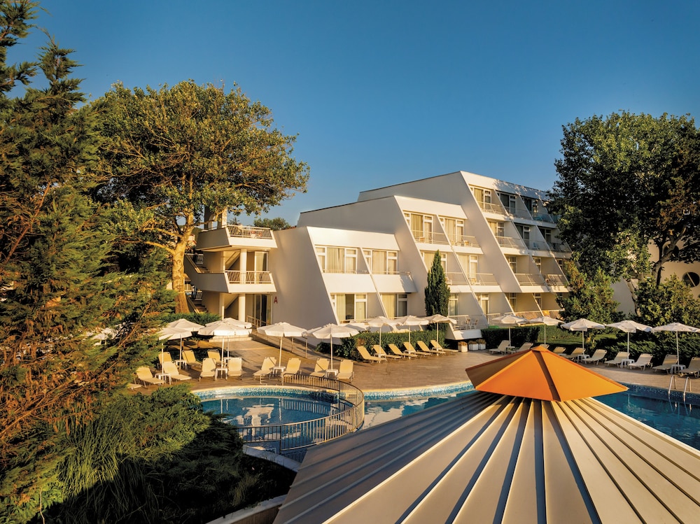 Aluasun Helios Beach,,3 star