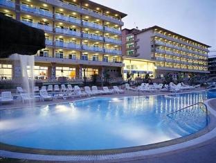 4R Gran Regina,Near Levante Beach,4 star