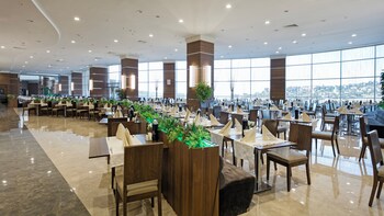 armada grannos thermal hotel and convention center