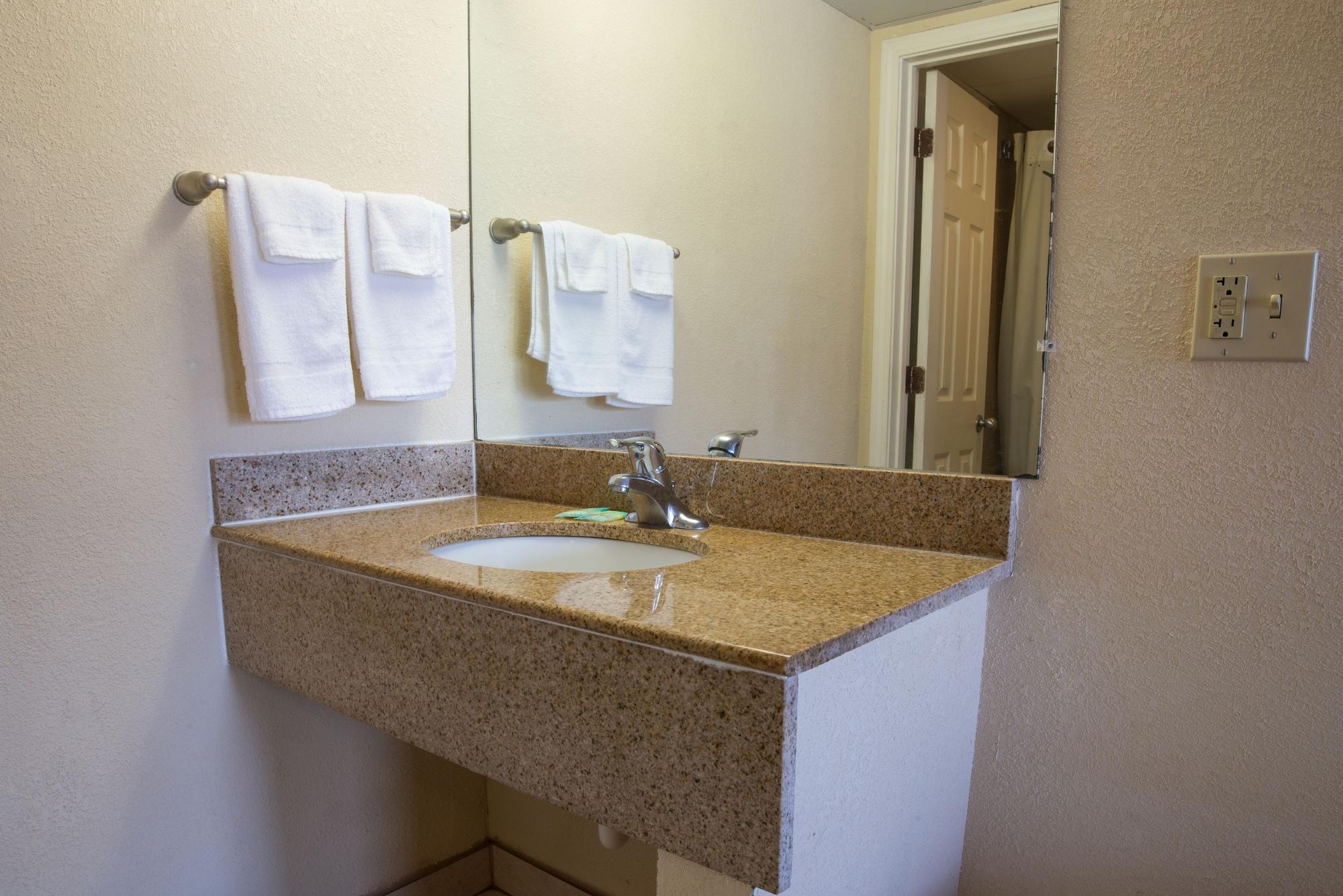 Budget Inn Cocoa,Cocoa Beach>>Cocoa,3 star