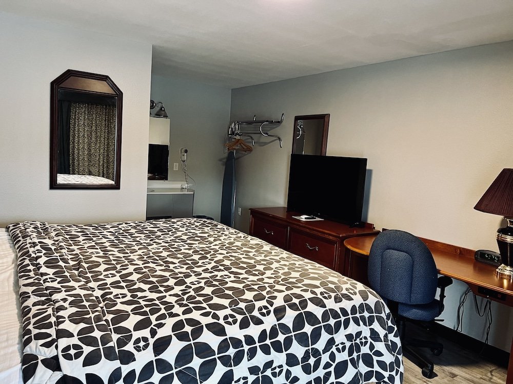 Ozark Inn & Suites,Arkansas>>Alma,2 star