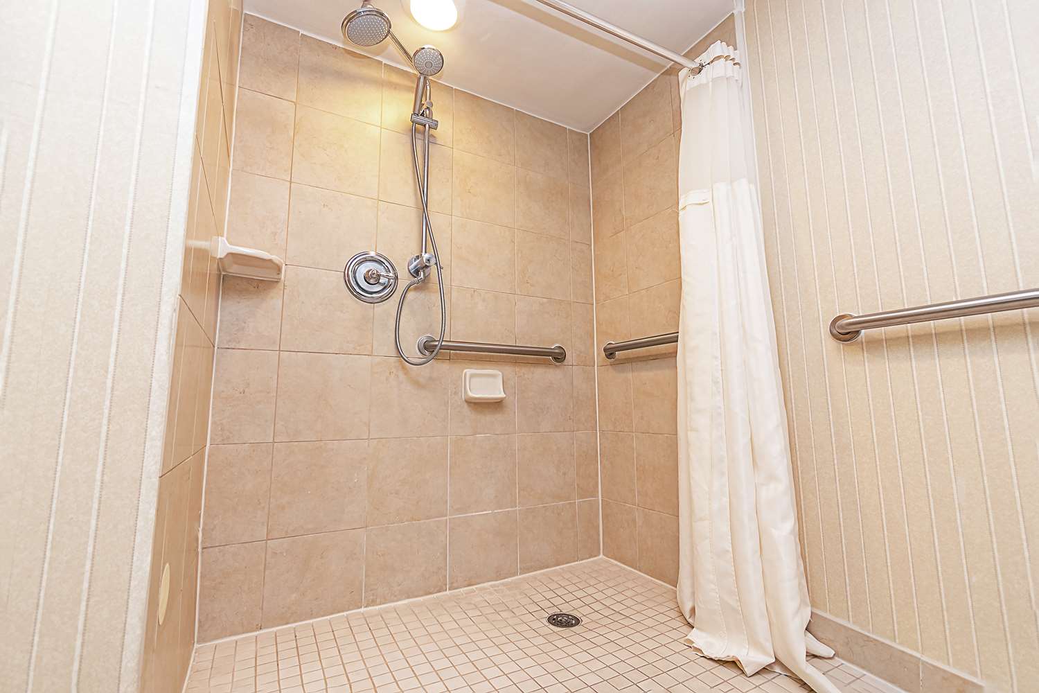 doubletree by hilton hotel lafayette