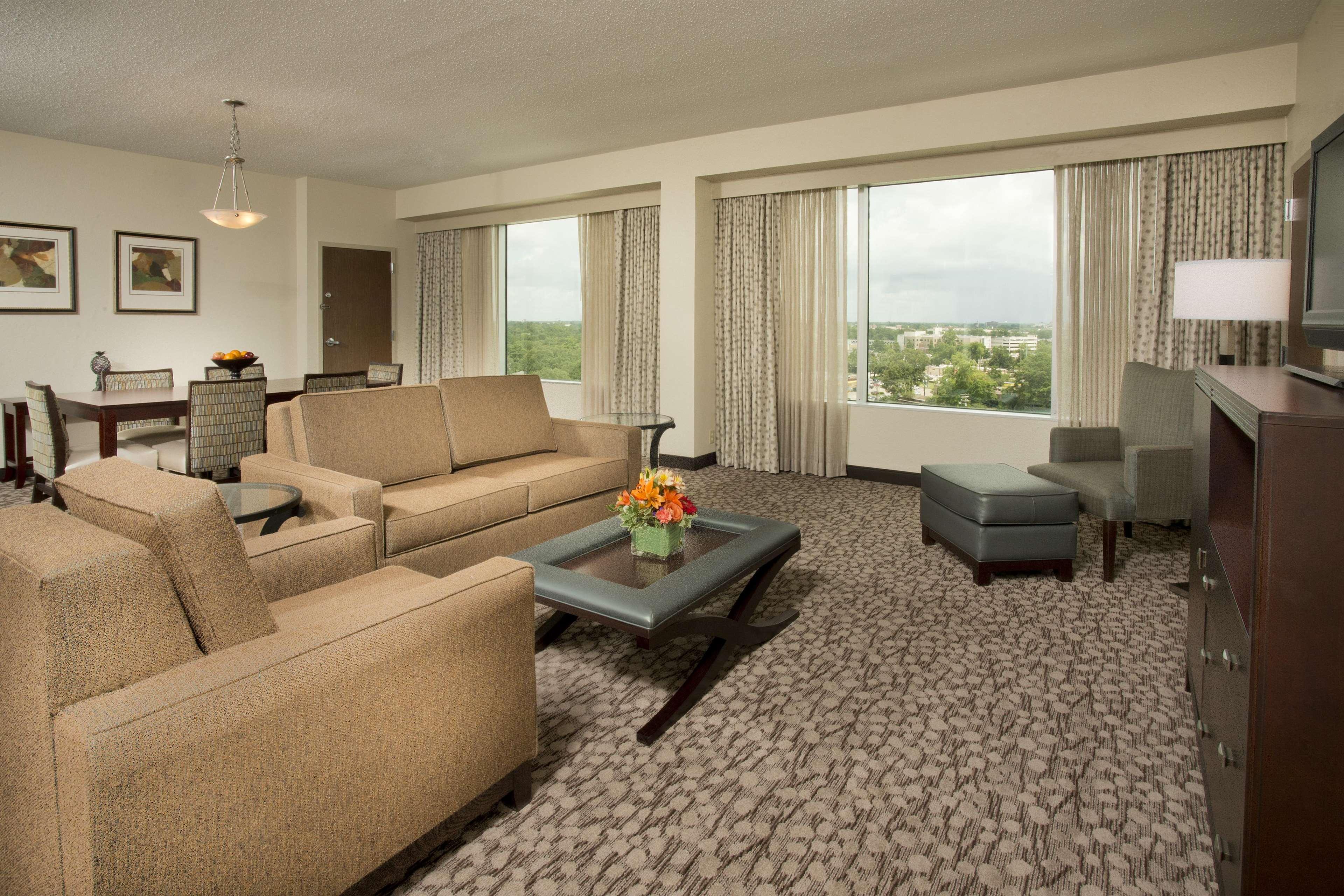 doubletree by hilton hotel lafayette
