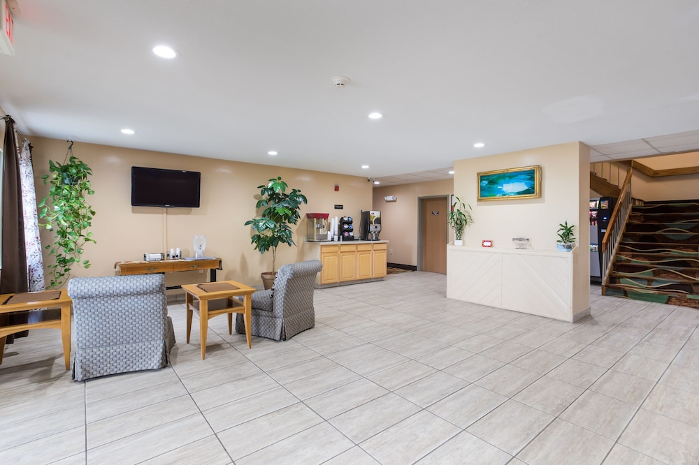 econo lodge painted post corning